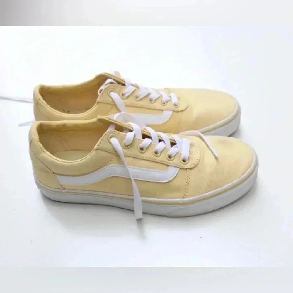 Vans sneakers